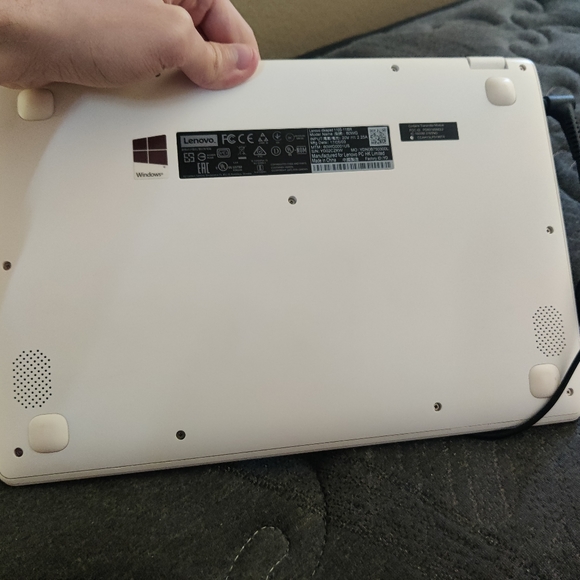 Laptop for sell - Picture 3 of 3